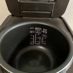 【取引中】炊飯器 ３合炊き アイリスオーヤマの画像