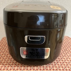 【取引中】炊飯器 ３合炊き アイリスオーヤマの画像