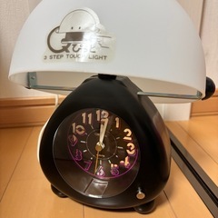 タッチライト付き時計（3段階調光）未使用・動作確認済みの画像