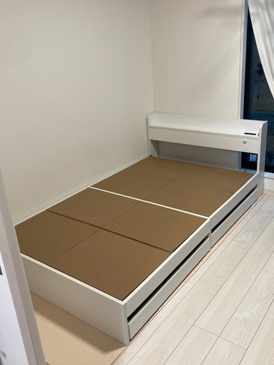 【受付終了】木製 セミダブル ベッド (収納付き)