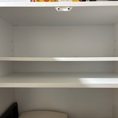 食器棚の画像