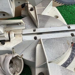 日立　216mm スライドマルノコ　　ちょっと大きめサイズの丸のこ　です【C8FSA】の画像