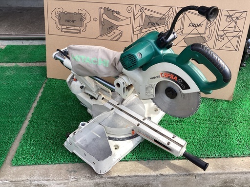 日立　216mm スライドマルノコ　　ちょっと大きめサイズの丸のこ　です【C8FSA】