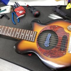 Pignose PGG-200 かわいいアンプ内蔵ギター!!の画像