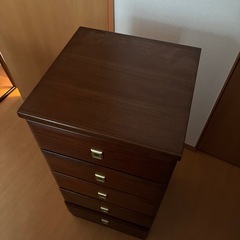 タンスの画像