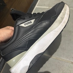 PUMA 厚底スニーカー　23.5cmの画像