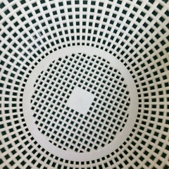 【取引終了】ザル青　20㎝の画像