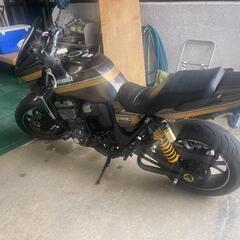 大型バイクの画像