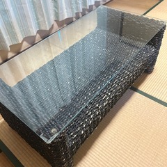 取引中
アジアン風テーブルの画像