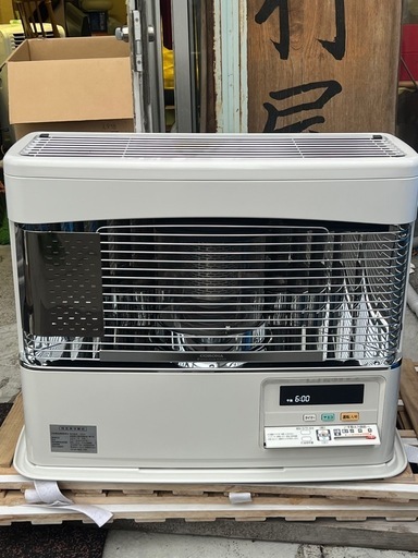 H968 密閉式石油ストーブ コロナ FF-AG6820H 2020年製 CORONA（住宅