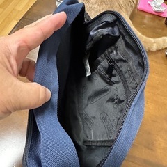 アウトドア　ショルダーバッグの画像
