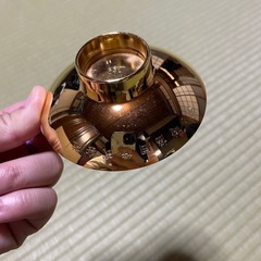 金の盃の画像