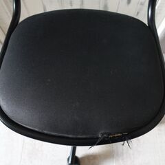 USED難あり【IKEA】回転チェアー お子様用向き 黒 ブラック デスクチェアー 勉強用 ORFJALL オルフィエルの画像