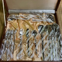 新品🉐洋食器(スプーン、ナイフ、フォーク