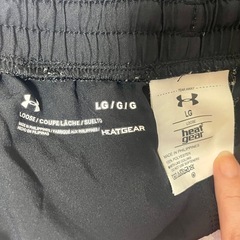 アンダーアーマー　ショートパンツ　LGの画像