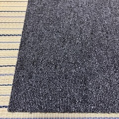 タイルカーペット 1枚110円 厚み約6mm 未使用訳あり品50×50cm日本製の画像
