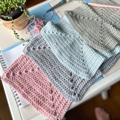 訳ありかぎ針編みのカラフルなニットハンカチ　セット  コットンの画像