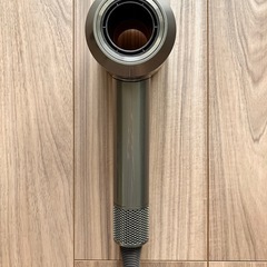 dyson-ダイソン-ヘアードライヤーの画像