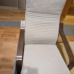 【7/22まで値下げ中】IKEA　ポエング2脚+オットマン1脚の3点セットの画像