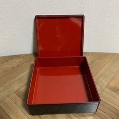 お重一段　プラスチック　18.5✖️18.5の画像