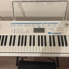 美品　カシオ　光ナビゲーション　電子ピアノ
 の画像
