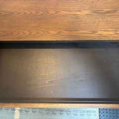 パソコンデスクの画像