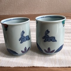 有田焼色絵染付うさぎご飯茶碗お湯呑み 和食器うつわやきものの画像