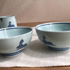 有田焼色絵染付うさぎご飯茶碗お湯呑み 和食器うつわやきものの画像