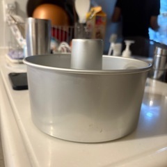 削除間近です！値下げ！シフォンケーキ　型の画像