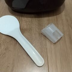 象印　圧力IH炊飯器　5.5合　2015年製　NP-BB10-TAの画像