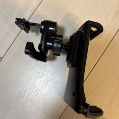 【カー用品】エアコン吹き出し口スマホ・タブレットホルダー③の画像