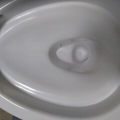 美品 TOTO CS340シリーズ節水型トイレです②の画像