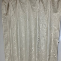 ニトリ　カーテン　アルノー　100✖️190㎝の画像