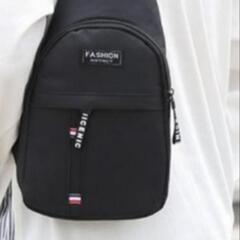 新品斜め掛けボディーバックの画像