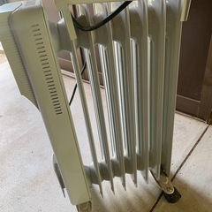オイルヒーター 9月頭くらいまでですの画像
