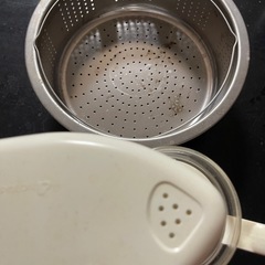 ポット　網　　非対面の画像