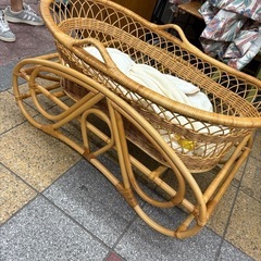 ラタン製　籐　ゆりかご　オーバル型　ベビーバスケット　2WAY ナチュラルの画像
