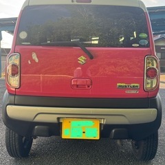 ハスラー ピンク色のSUZUKI HUSTLER、コンパクトでスタイリッシュなデザイン。の画像
