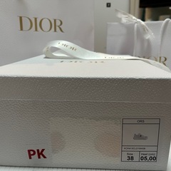 DIOR 箱　ギフト　ショッピングバック　袋の画像