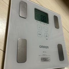 オムロン 体重 体組成計②の画像