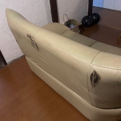合皮2人掛けソファーの画像