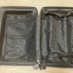 【早い物勝ち】スーツケース(機内持ち込み可)の画像