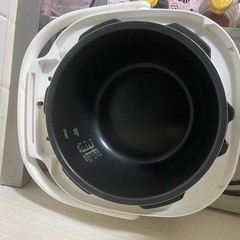 山善電気圧力鍋 ２.５Ｌの画像