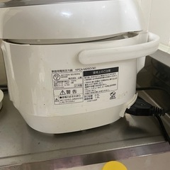 山善電気圧力鍋 ２.５Ｌの画像