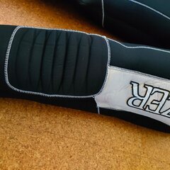 SAS　エス・エー・エス　SIGNALIZER　シグナライザー　スキューバダイビング　ウェットスーツ　中古の画像