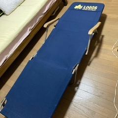 キャンプベッド