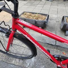 『ＳＡＬＥ　３０％』　ママチャリ　２７インチ　6変速　赤　配達可能の画像