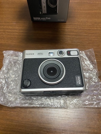 チェキ  フジフィルム  instax mini Evo
