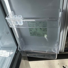 ✨激安価格✨2021年製126L冷蔵庫シルバーの画像
