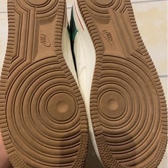 NIKEエアフォース1 スニーカーの画像